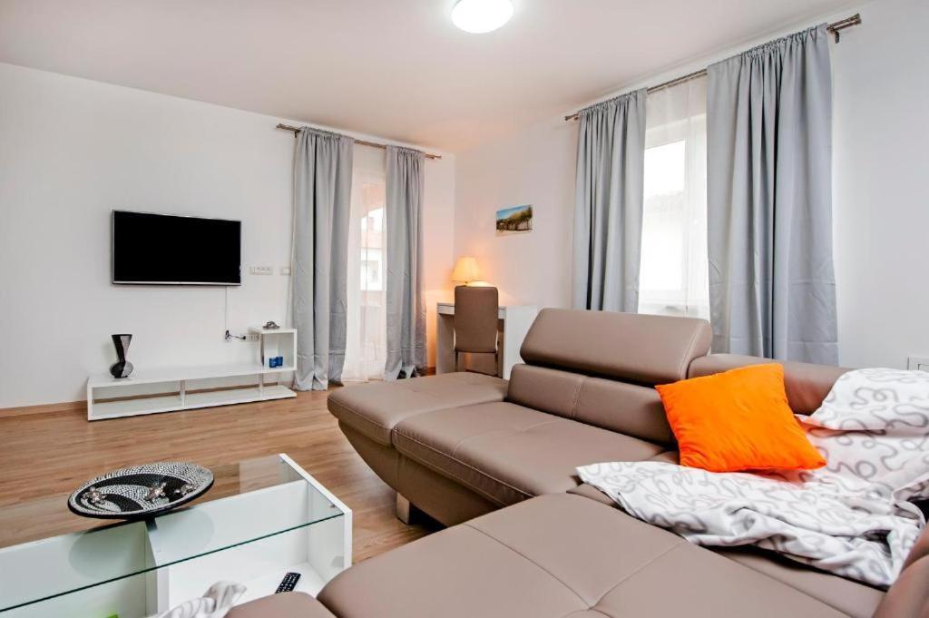 Aria Room And Apartmant Fuga Rovinj Bagian luar foto