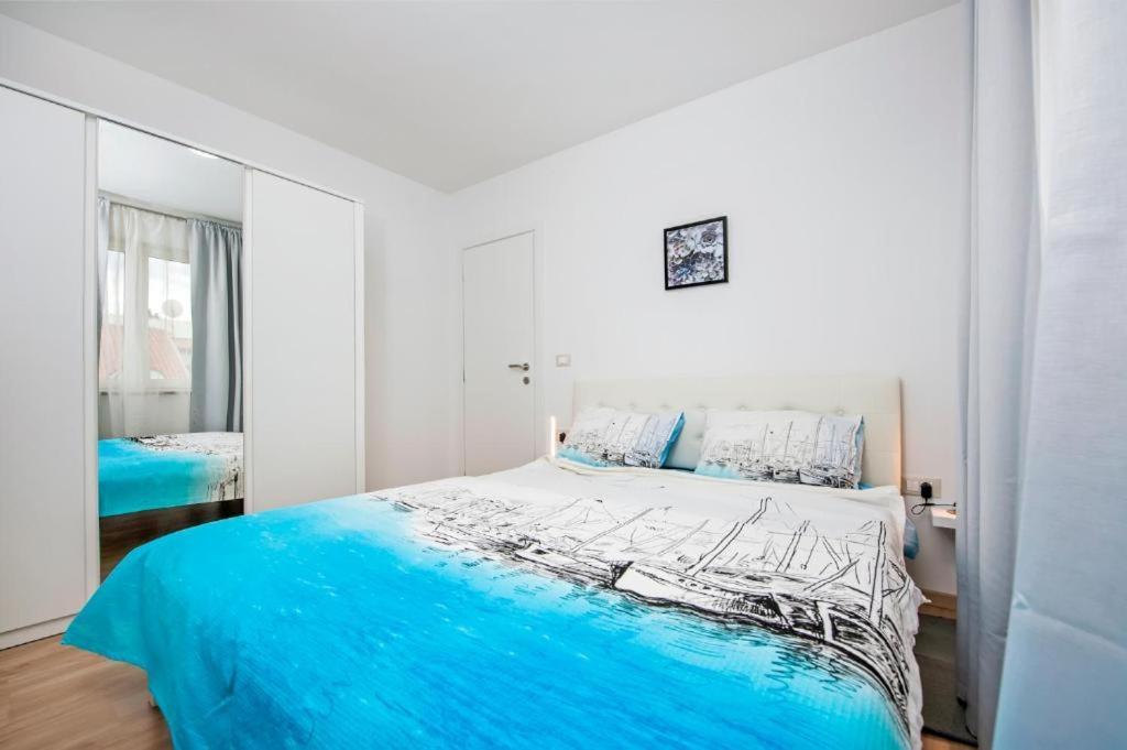 Aria Room And Apartmant Fuga Rovinj Bagian luar foto