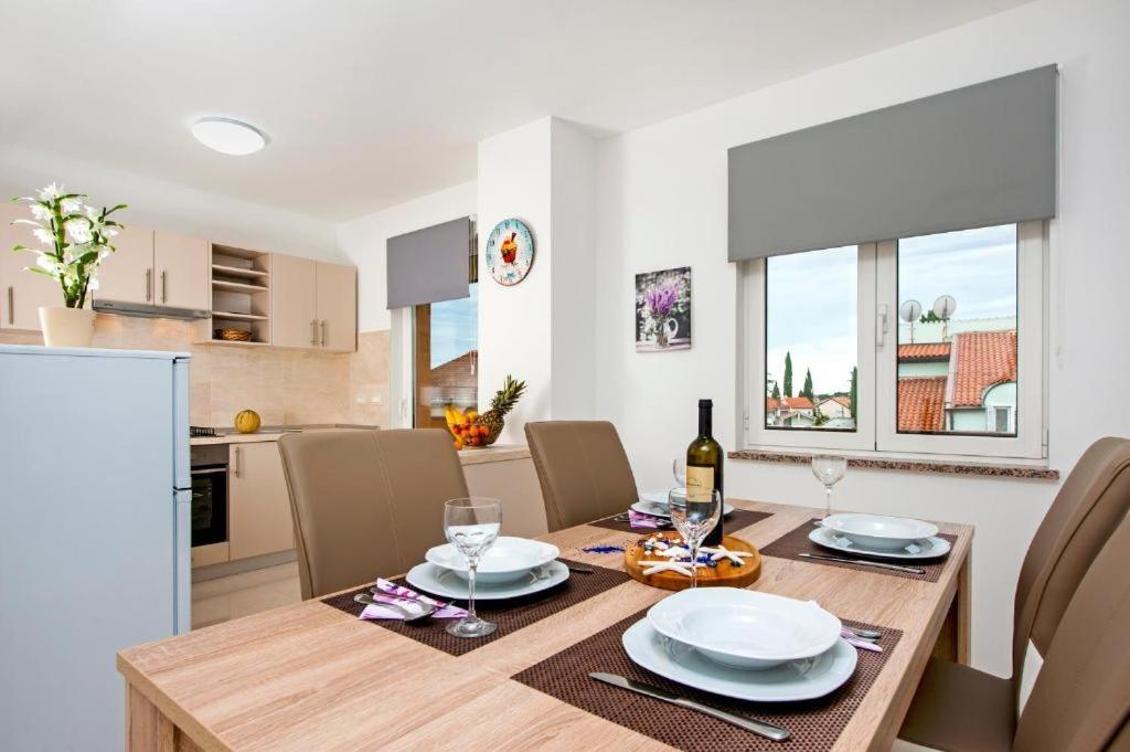 Aria Room And Apartmant Fuga Rovinj Bagian luar foto