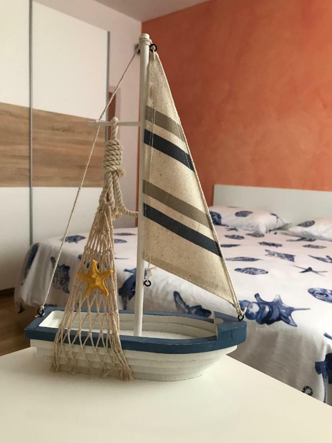 Aria Room And Apartmant Fuga Rovinj Bagian luar foto